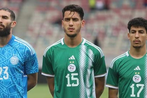 بدلًا من توجاي.. منتخب الجزائر يعلن استدعاء زين الدين بلعيد